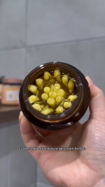 Medicube Deep Vitamin C Golden Capsule Face Moisturizer Cream 55g - Image 5